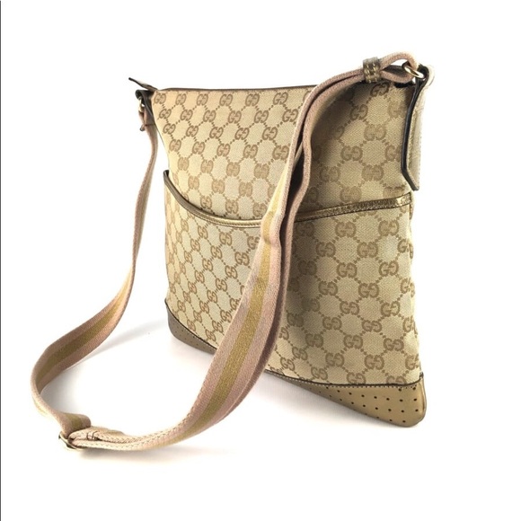 🔥S🚫LD🔥GUCCI GG Gold Perforated Crossbody - Picture 3 of 12